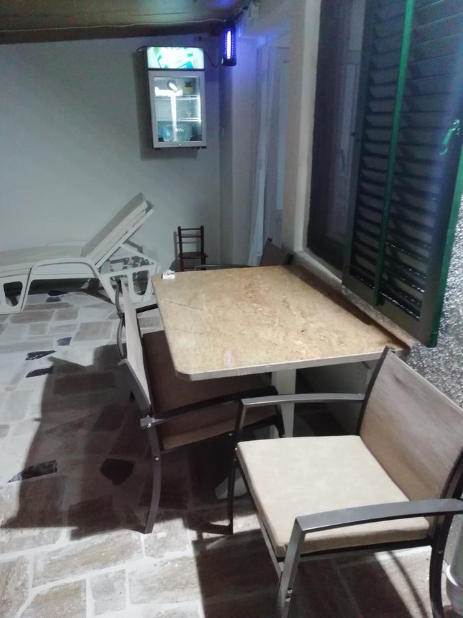 Apartman Holiday Budva Zewnętrze zdjęcie
